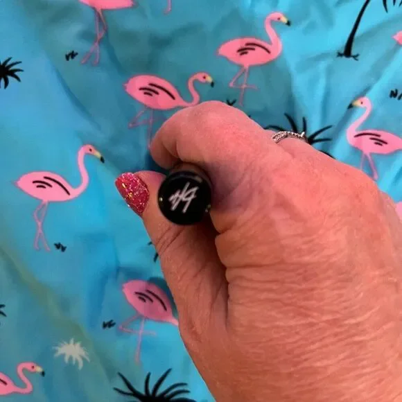 Brooke USA "Beauty For Real" Debbie Lip Balm .89oz NEW - Picture 6 of 9